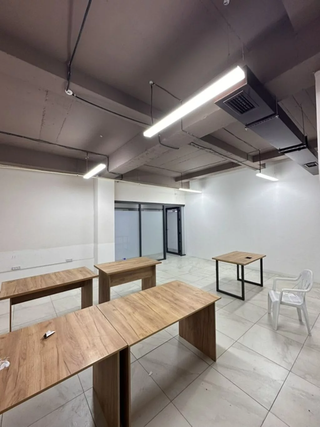 Аренда офисов, 38 м², В бизнес центре