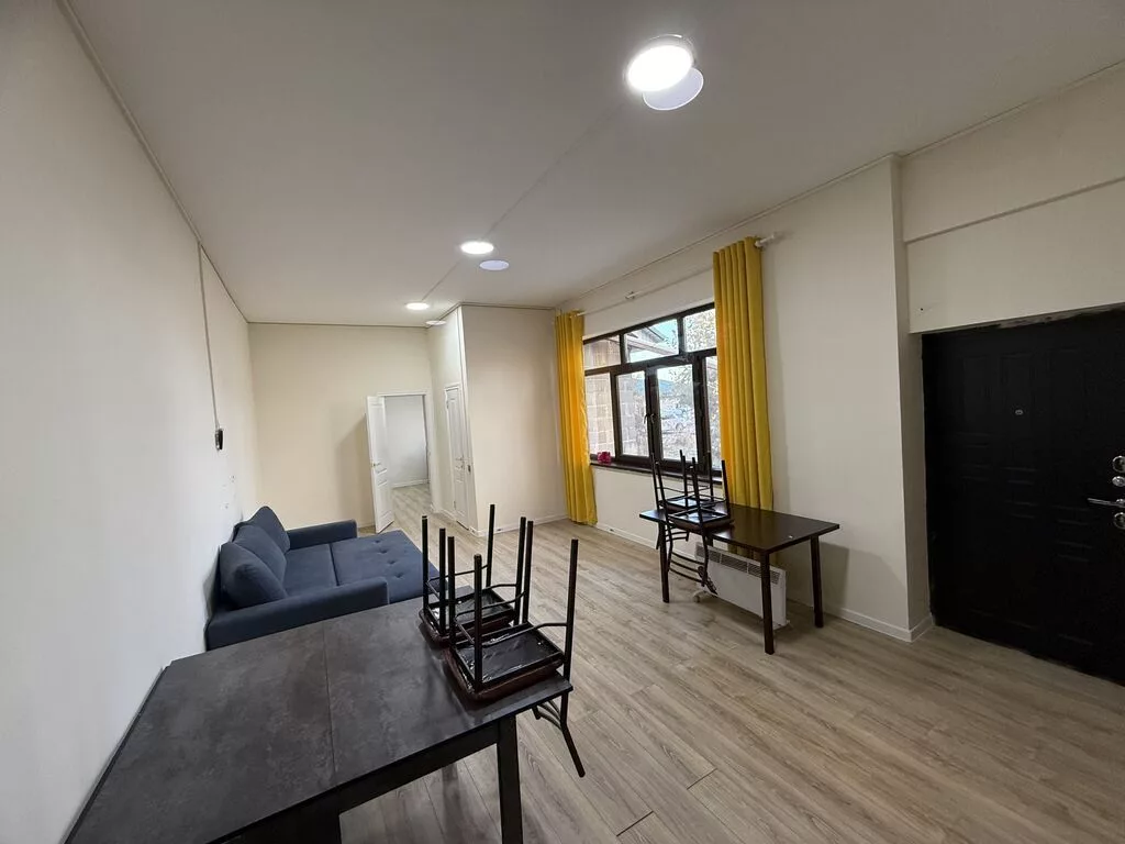 80 м², 2 комнаты