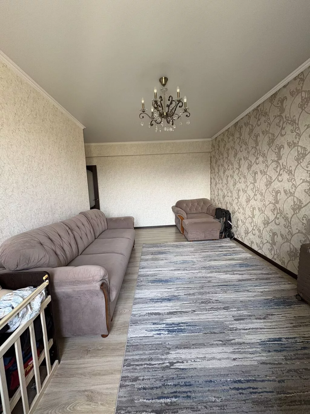 3 комнаты, 71 м², Пишпек Индивидуалка, 5 этаж, Косметический ремонт