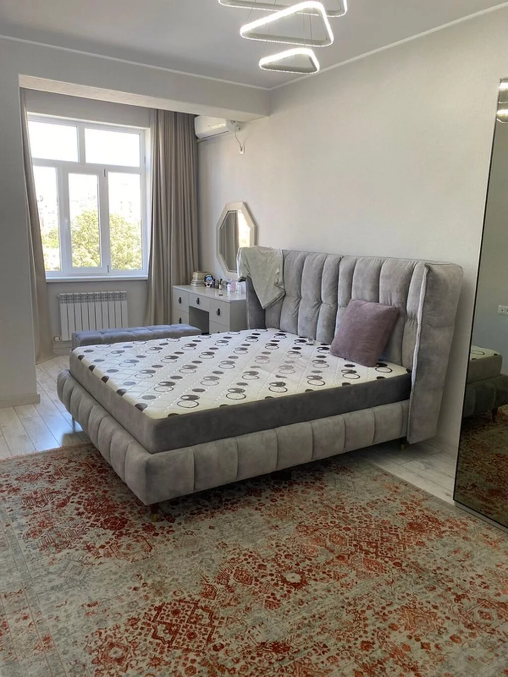 🏡 Продаётся 3-комнатная квартира в Бишкеке 📍 ул. Табышалиева, 13