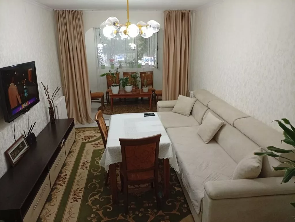 3 комнаты, 64 м², 6 мкр 104 серия, 1 этаж, Евроремонт