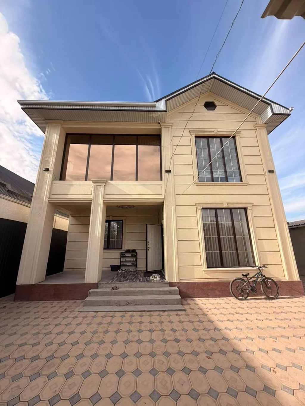 6 комнат, 200 м², 3 соток, Джал, Агентство недвижимости