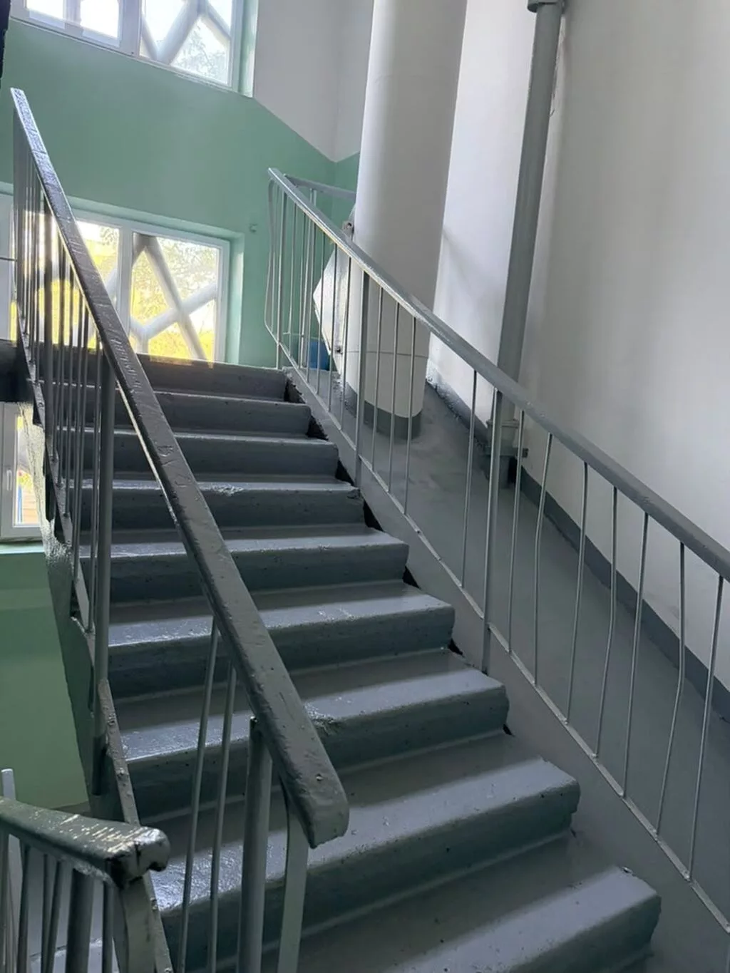 3 комнаты, 74 м², Юг-2 мкр 106 серия, 2 этаж