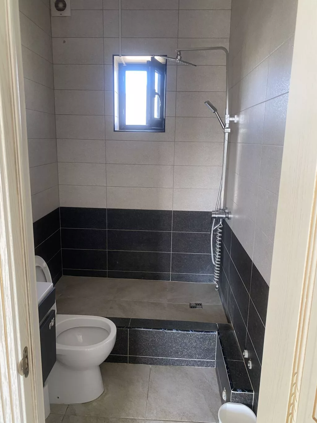 270 м², 5 комнат, Арча-Бешик ж/м
