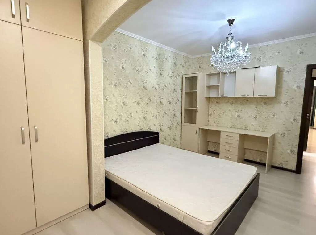 2 комнаты, 67 м², Кок-Жар ж/м Элитка, 1 этаж