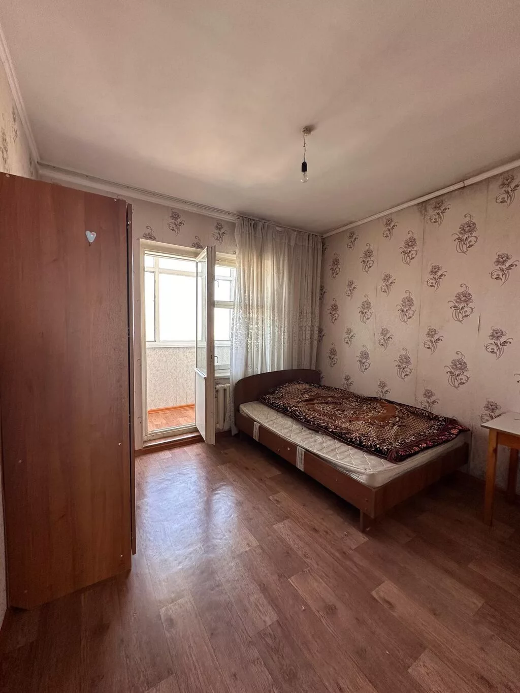 2 комнаты, 52 м², 12 мкр 106 серия, 9 этаж, Косметический ремонт