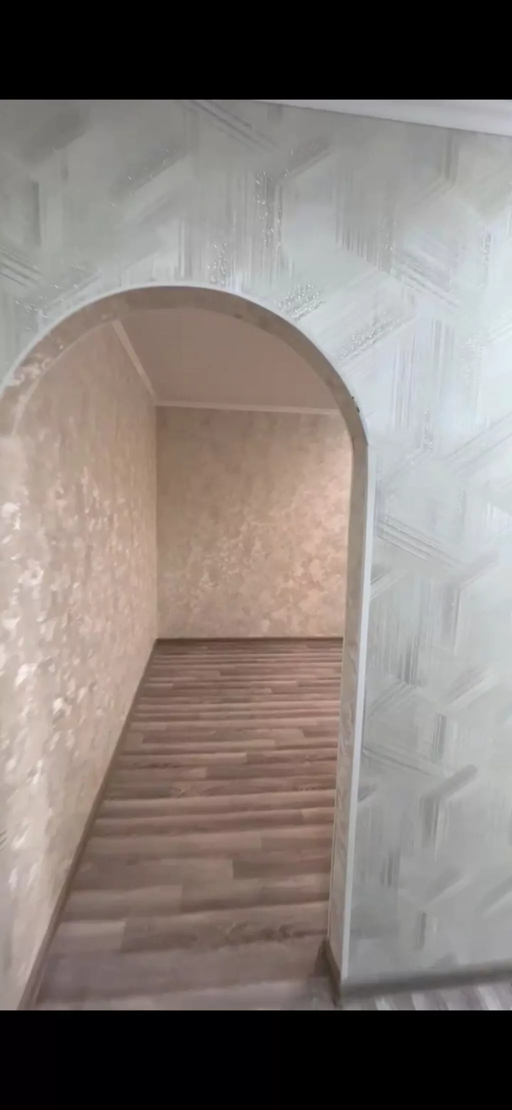 1 комната, 33 м², 8 мкр 104 серия, 4 этаж