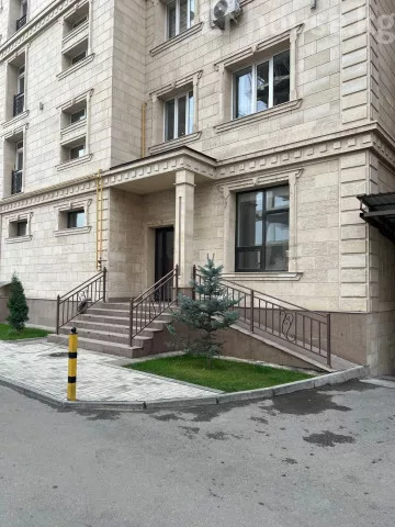 Продажа, коммерческая недвижимость: Чуйская область / Бишкек, город Бишкек, Госрегистр — за 21 036 000 сом