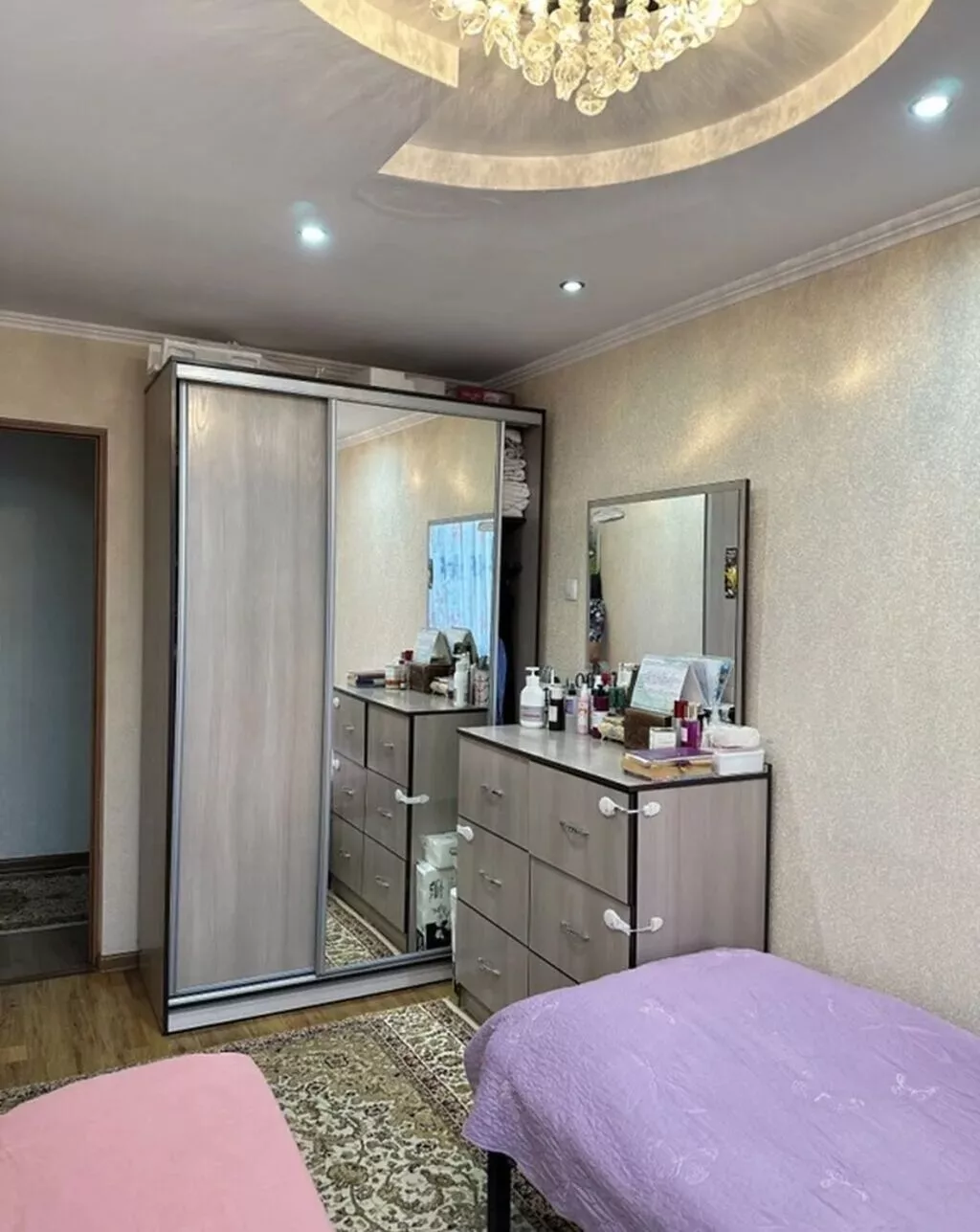 2 комнаты, 44 м², 6 мкр 104 серия, 4 этаж, Свежий ремонт