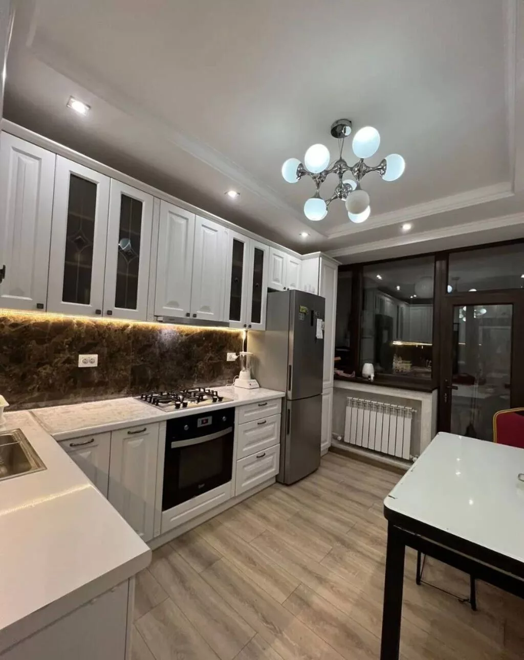 3 комнаты, 88 м², Ак-Кеме Элитка, 10 этаж, Евроремонт