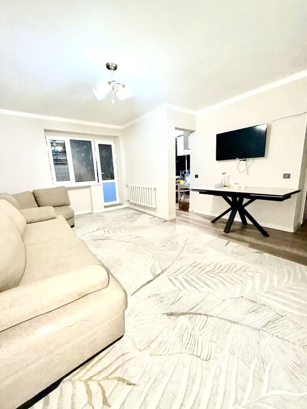 2 комнаты, 47 м², Ошский рынок / базар 104 серия, 4 этаж, Евроремонт