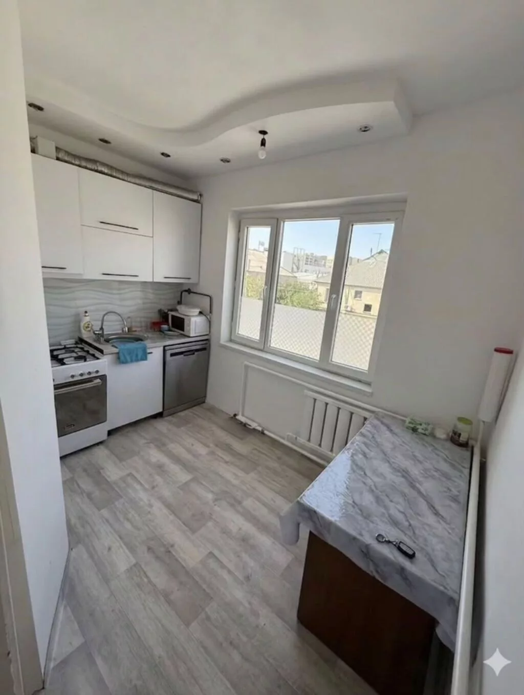 1 комната, 35 м², Учкун мкр 105 серия, 2 этаж