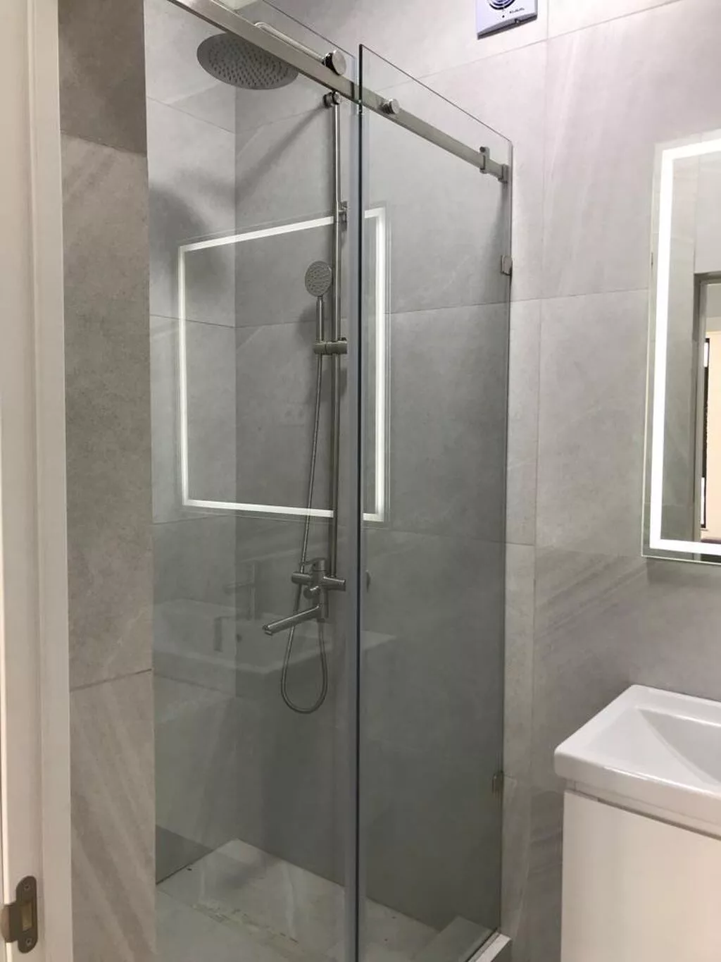 2 комнаты, 79 м², Киргизия 1 Элитка, 12 этаж