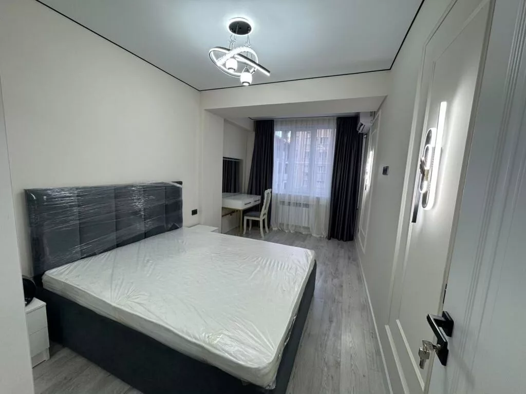 2 комнаты, 60 м², Пишпек Элитка, 4 этаж, Евроремонт