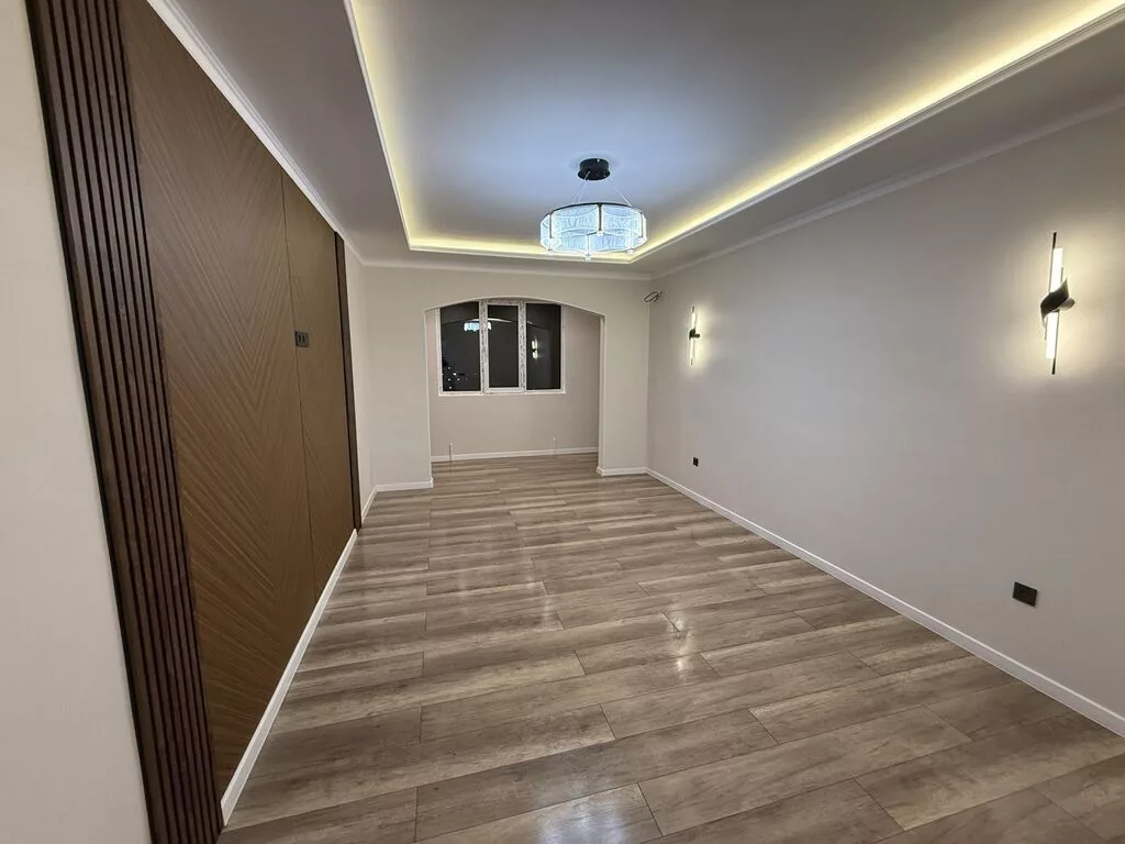 3 комнаты, 83 м²