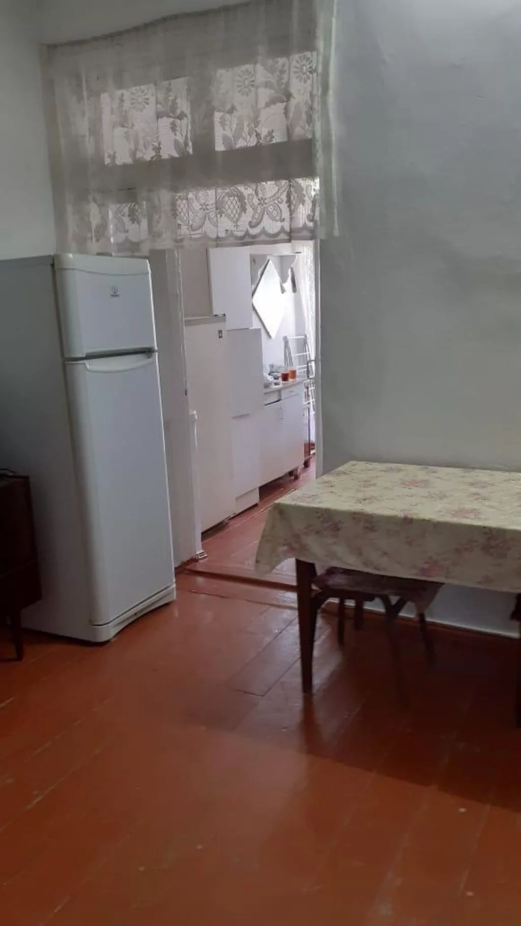 50 м² в центре с долей в участке 15 соток (Жибек Жолу / Тоголок Молдо)