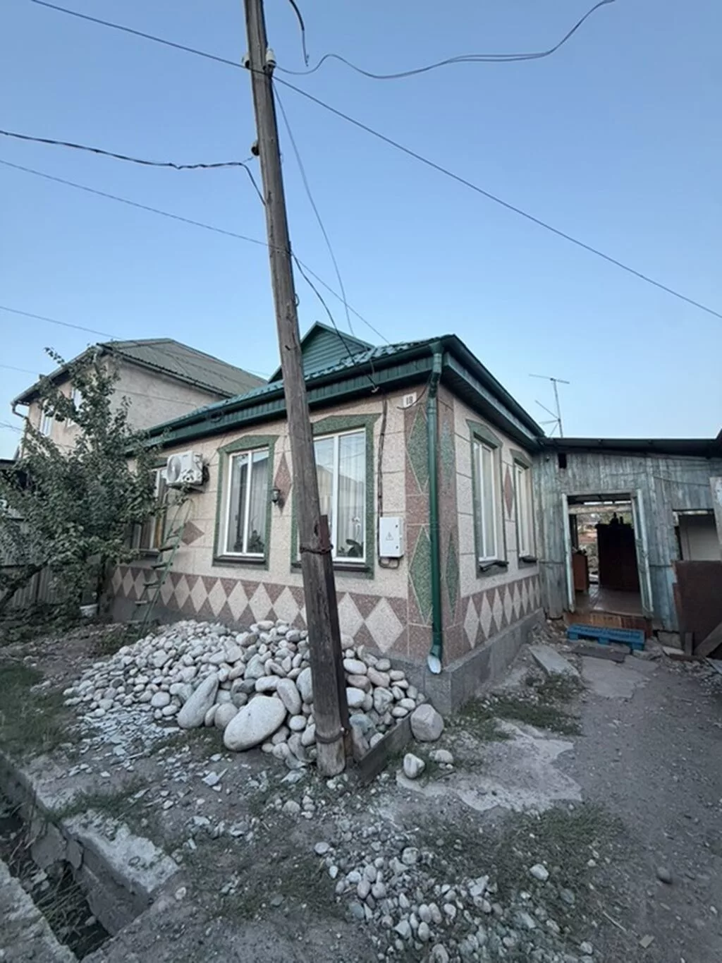 3 комнаты, 96 м², 7 соток, Джал, Риэлтор