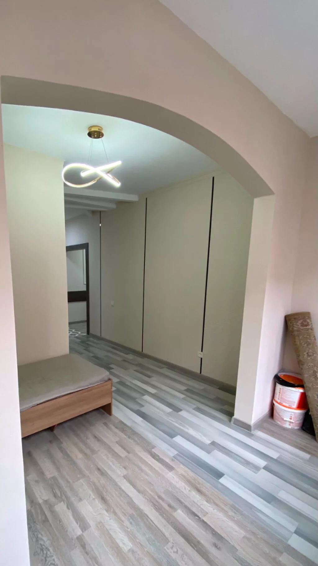 3 комнаты, 83 м², Кок-Жар ж/м 106 серия улучшенная, 4 этаж, Евроремонт