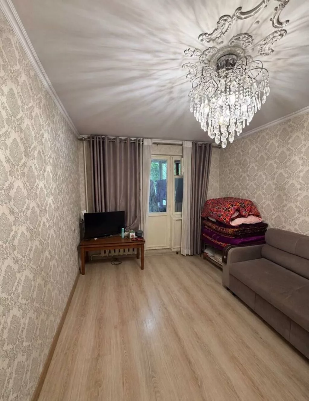 2 комнаты, 43 м², ул. Гоголя / Чуй 104 серия, 2 этаж, Косметический ремонт