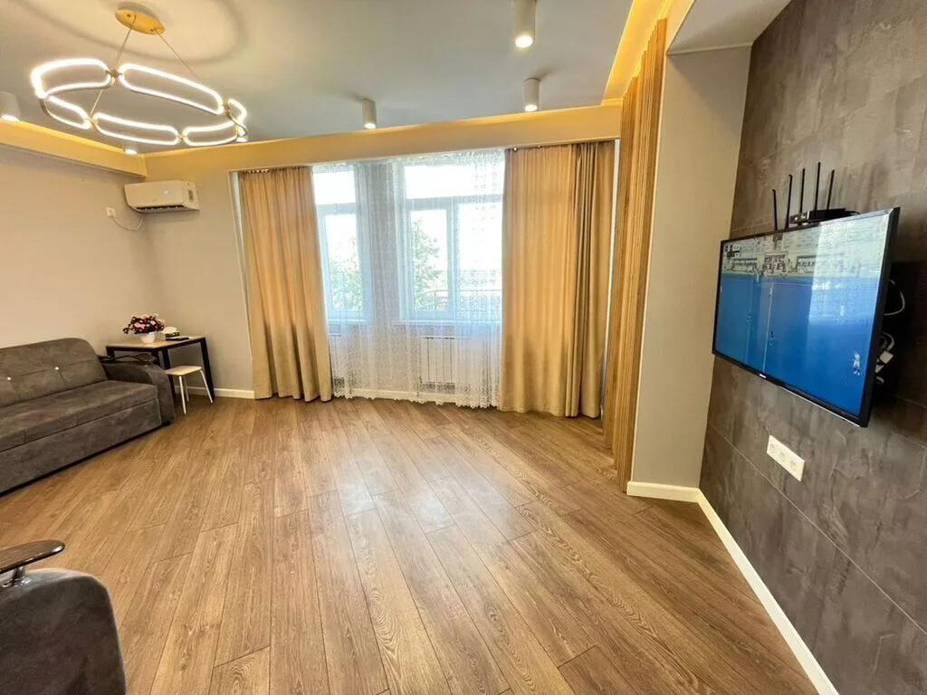 3 комнаты, 109 м², Филармония Элитка, 4 этаж, Евроремонт