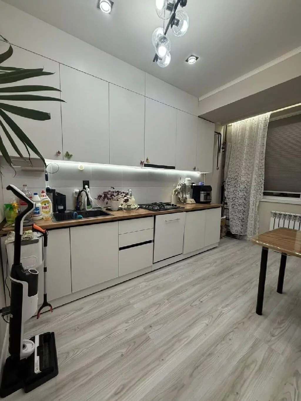 1 комната, 42 м², Элитка, 6 этаж, Евроремонт