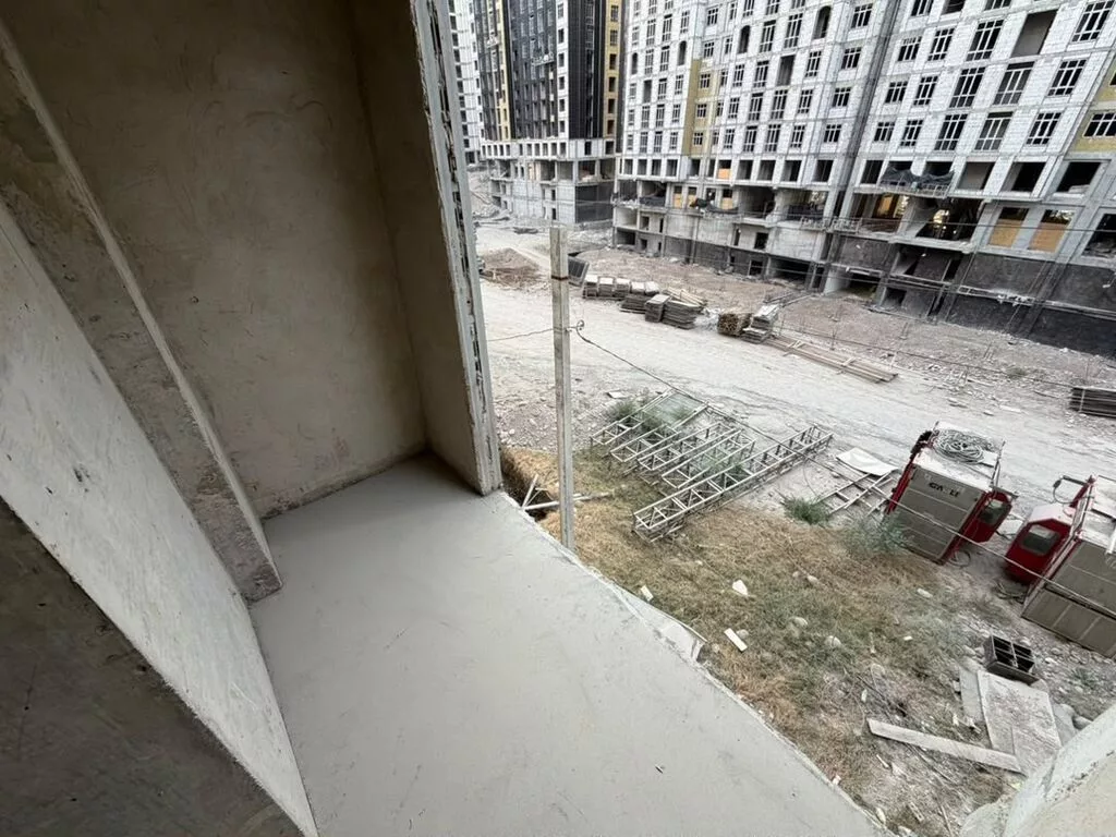3 комнаты, 117 м², Южная Магистраль Элитка, 6 этаж, ПСО (под самоотделку)