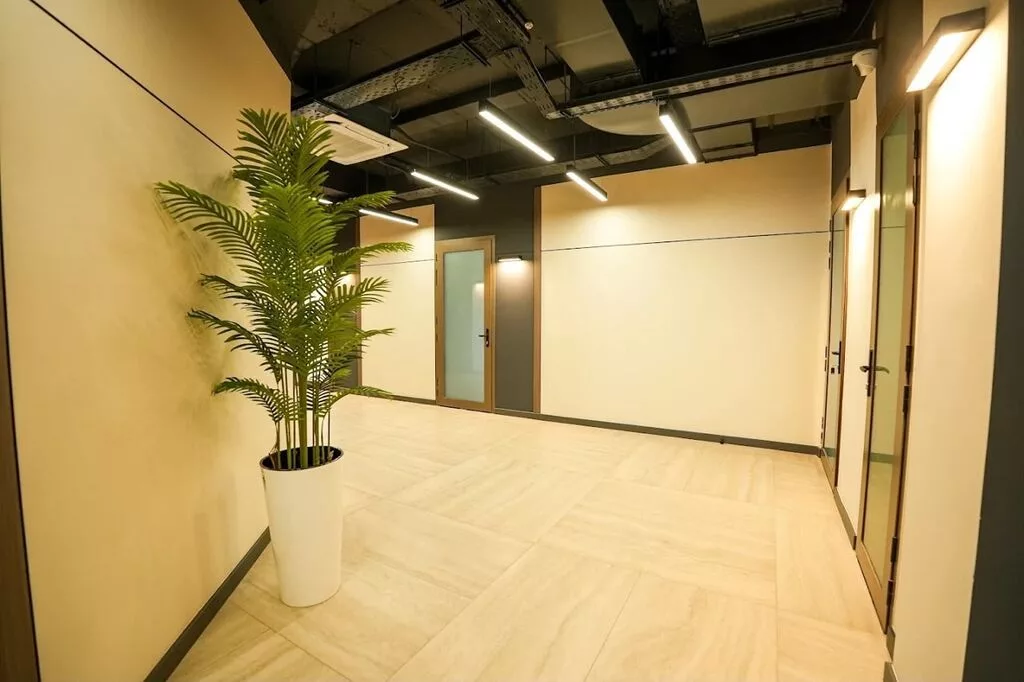 Продажа офисов 57 м², С ремонтом, Бизнес центр, 5 этаж