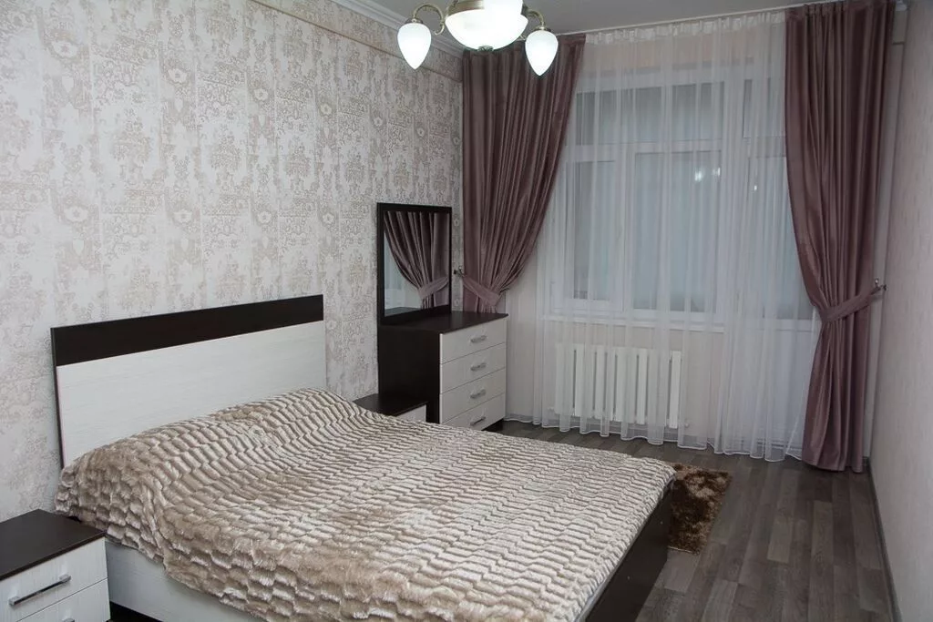 Сдаётся 2-комнатная квартира — район Бишкек Парк ТРЦ (70м2) Только