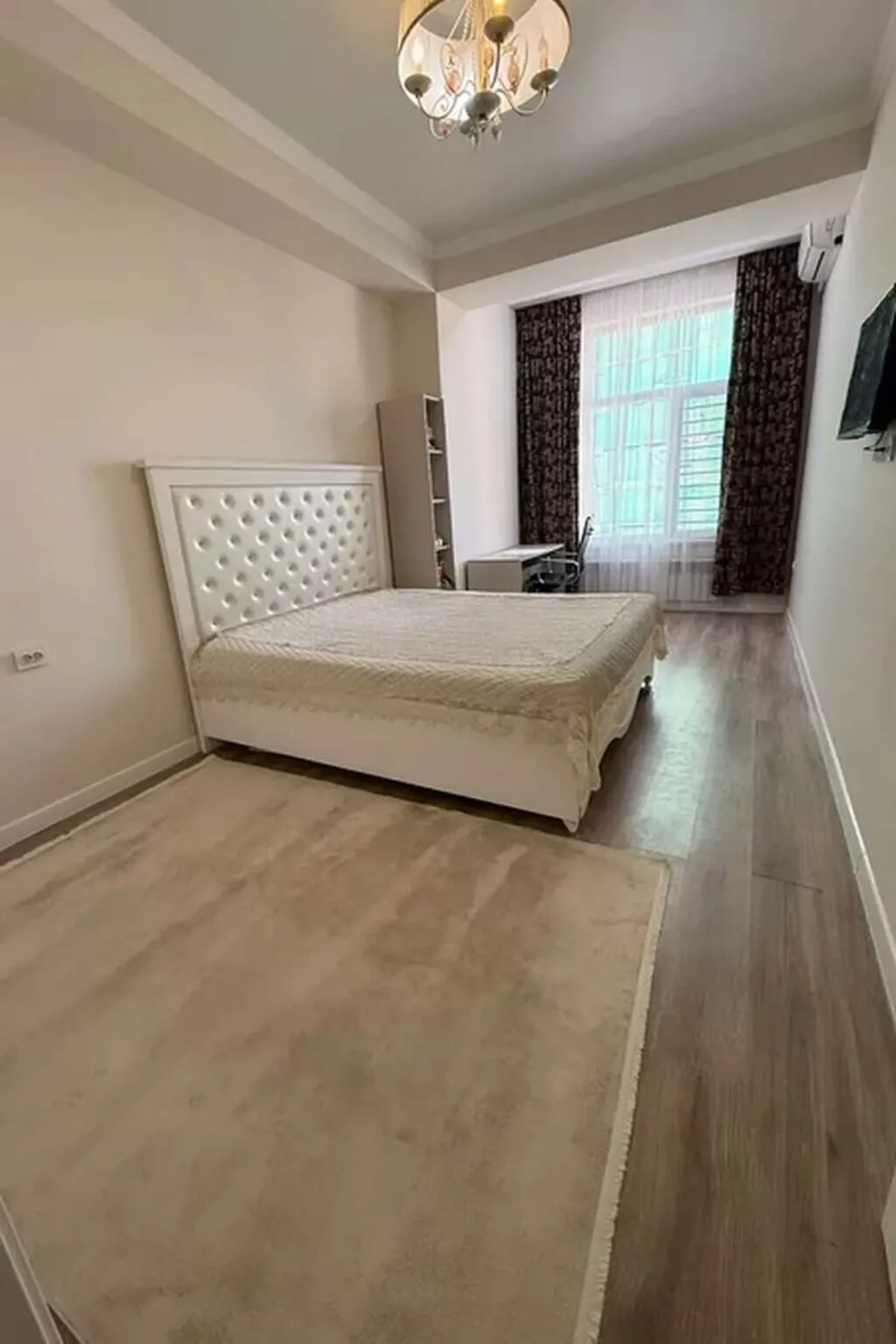 2 комнаты, 75 м², Ала-Арча ТРЦ Элитка, 9 этаж, Евроремонт