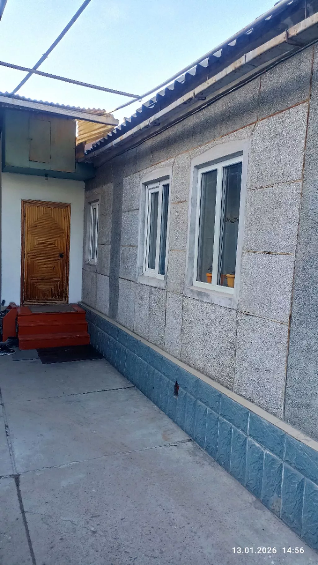 5 комнат, 70 м², 4 соток, Бишкек, Собственник