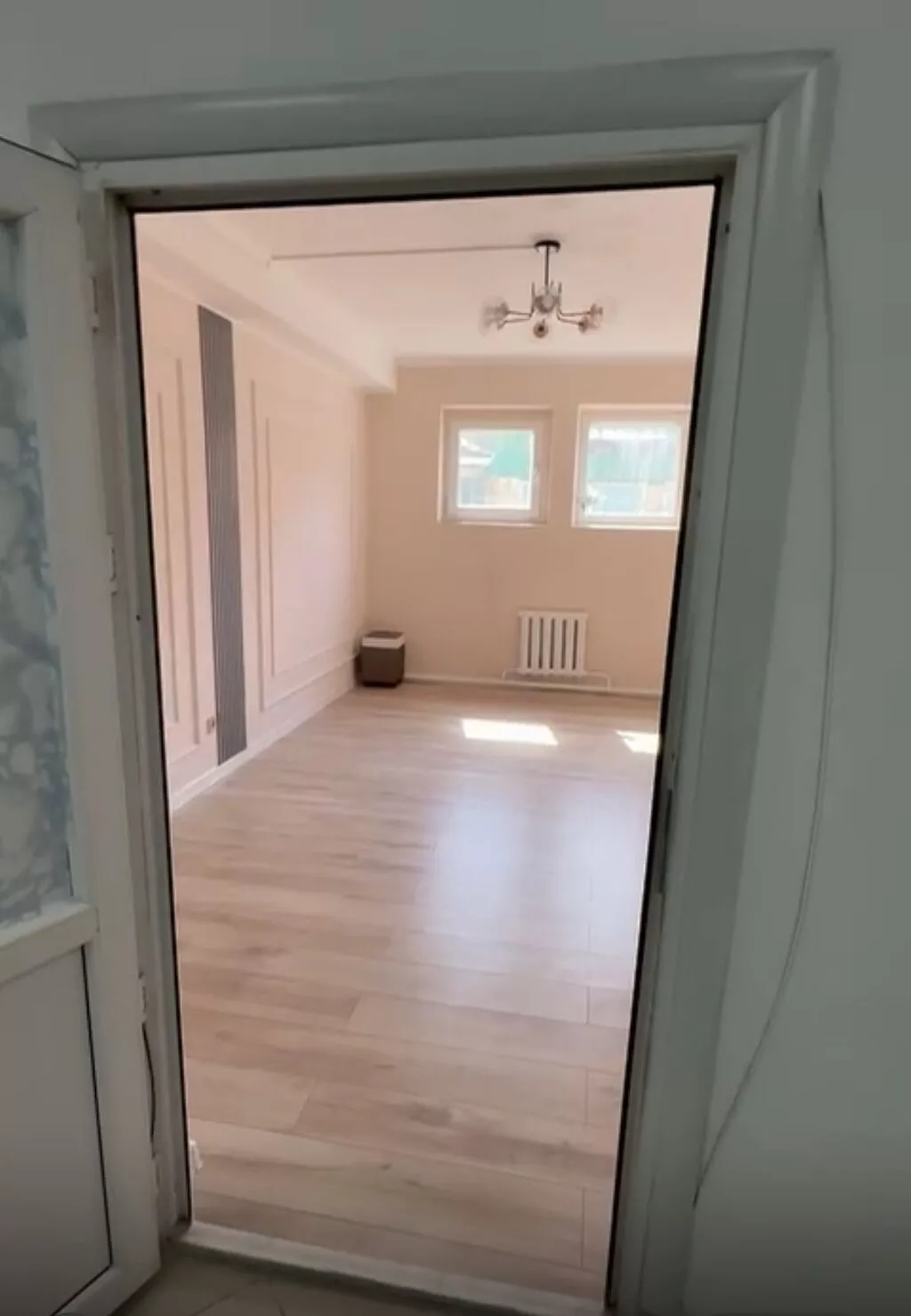 Продажа офисов 22 м², С ремонтом, Многоэтажное здание, 1 этаж