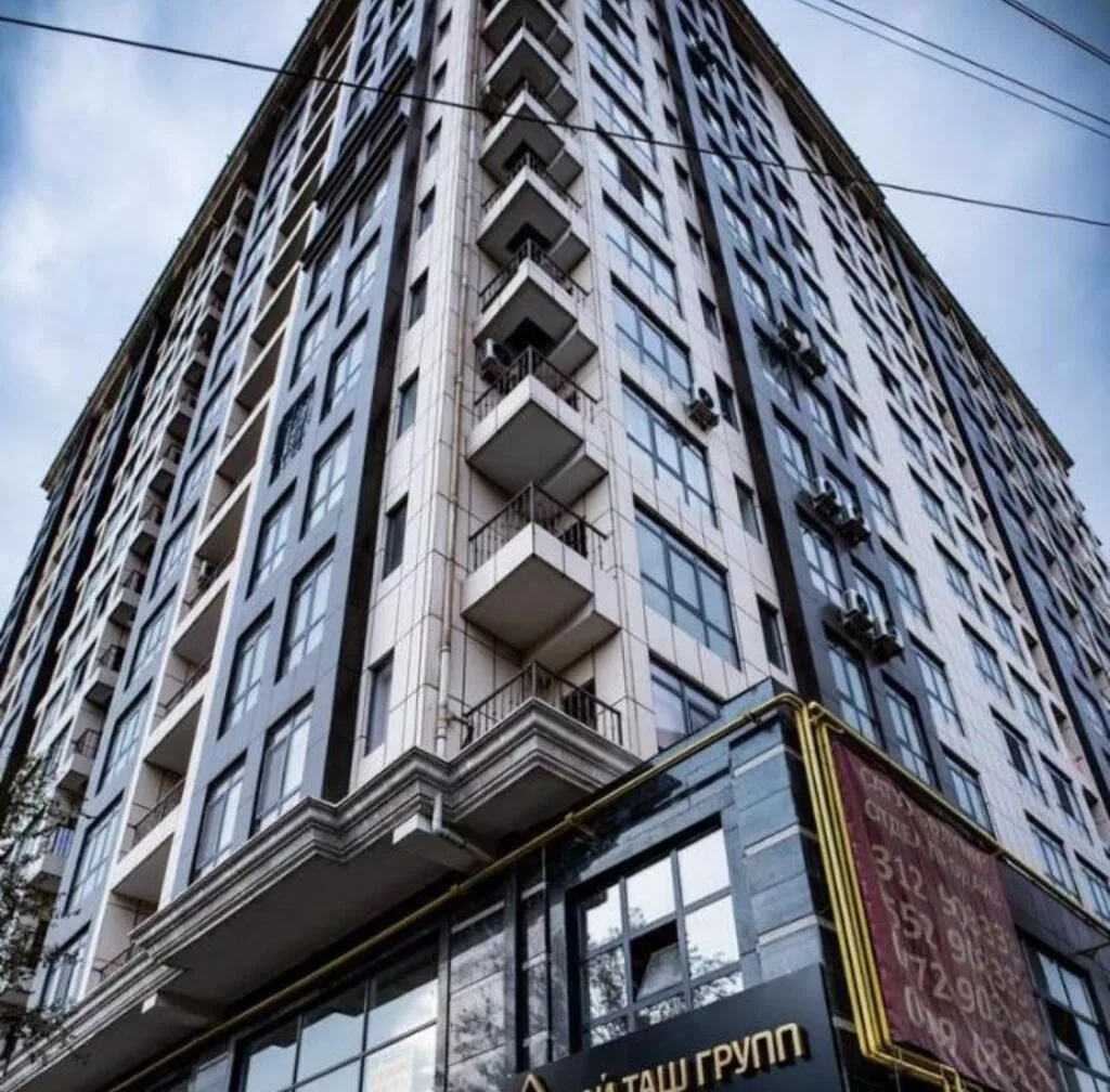 Сдаю Квартиру Посуточно в современном многоэтажном доме бизнес‑класса