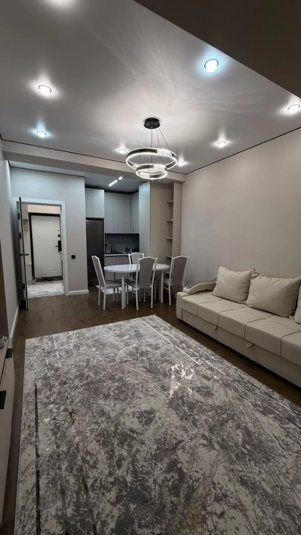 2 комнаты, 46 м², ТЭЦ Элитка, 8 этаж, Евроремонт