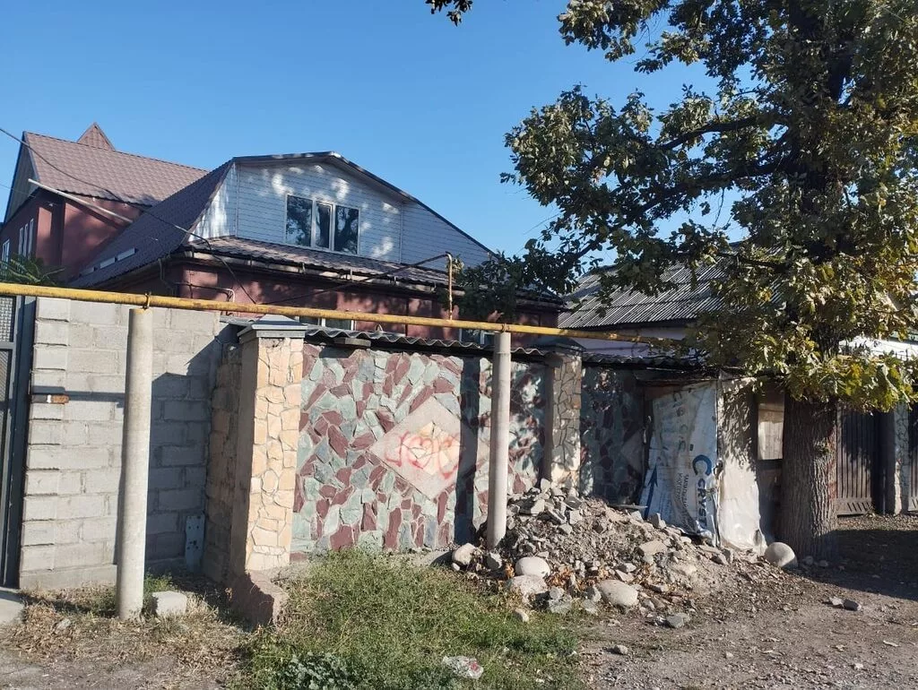 4 комнаты, 185 м², 7 соток, Бишкек, Маевка с. Собственник