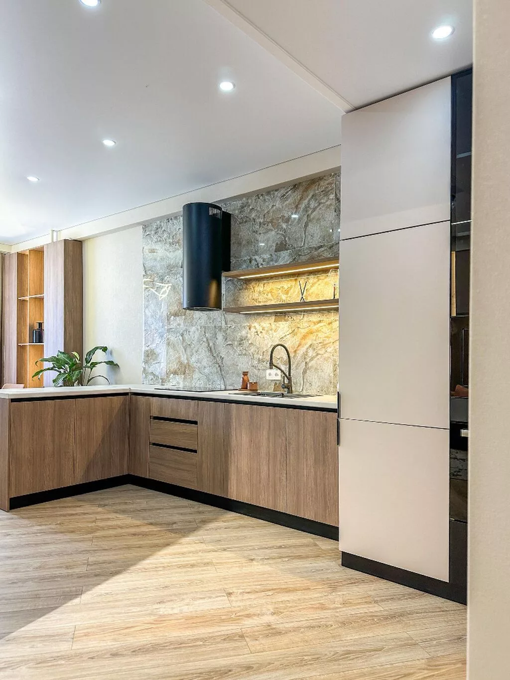 2 комнаты, 53 м², Кок-Жар ж/м Элитка, 6 этаж, Дизайнерский ремонт