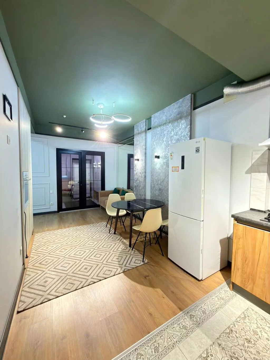 3 комнаты, 75 м², Джал-15 Элитка, 9 этаж, Дизайнерский ремонт