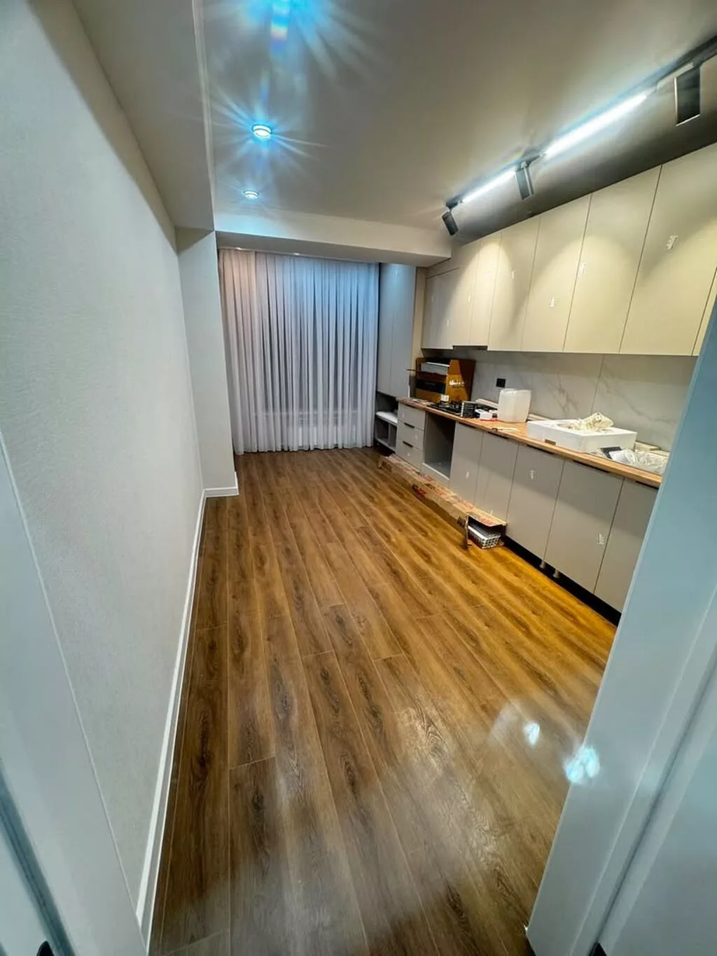 1 комната, 41 м², Дордой Моторс рынок Элитка, 2 этаж, Евроремонт
