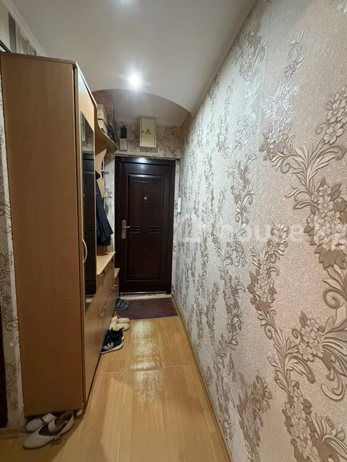 Продажа, 3-комн. квартира: Чуйская область / Бишкек, город Бишкек, 8 м-н — за 8 759 000 сом
