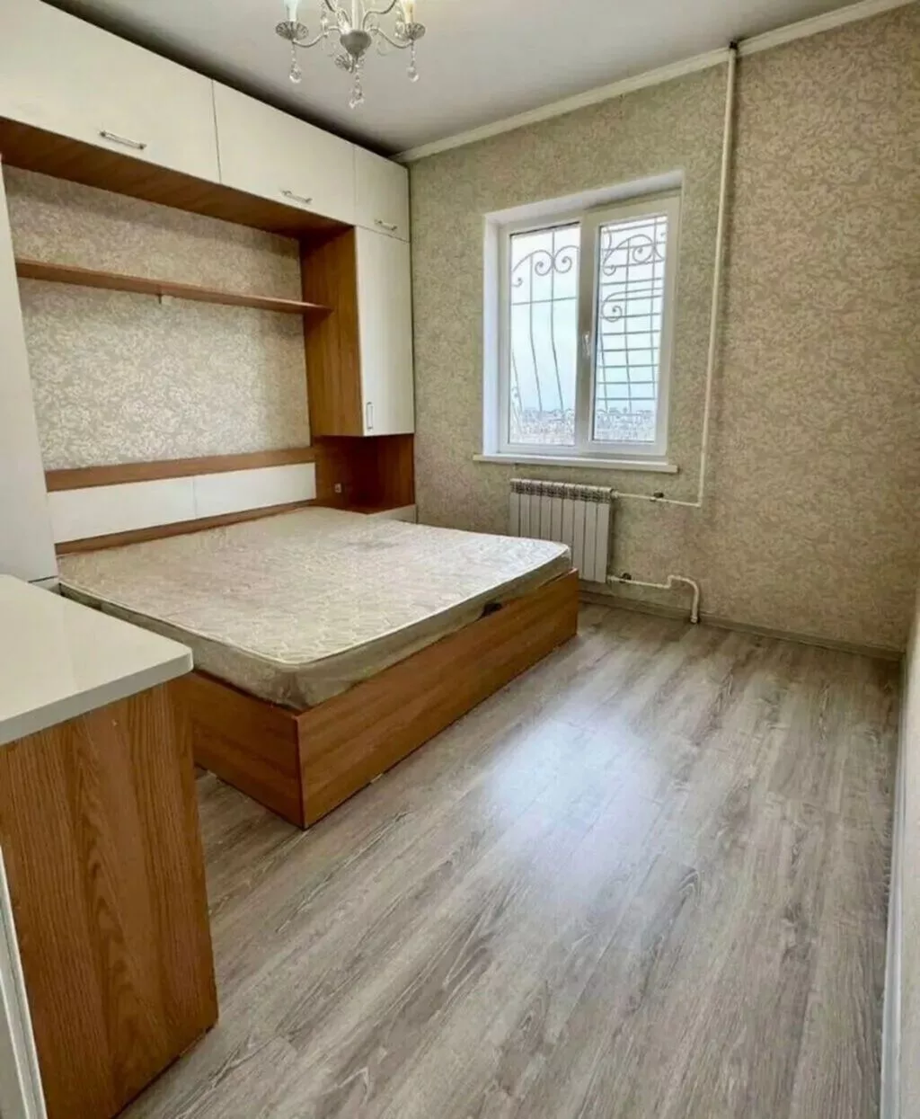 3 комнаты, 62 м², 6 мкр 106 серия, 8 этаж, Евроремонт