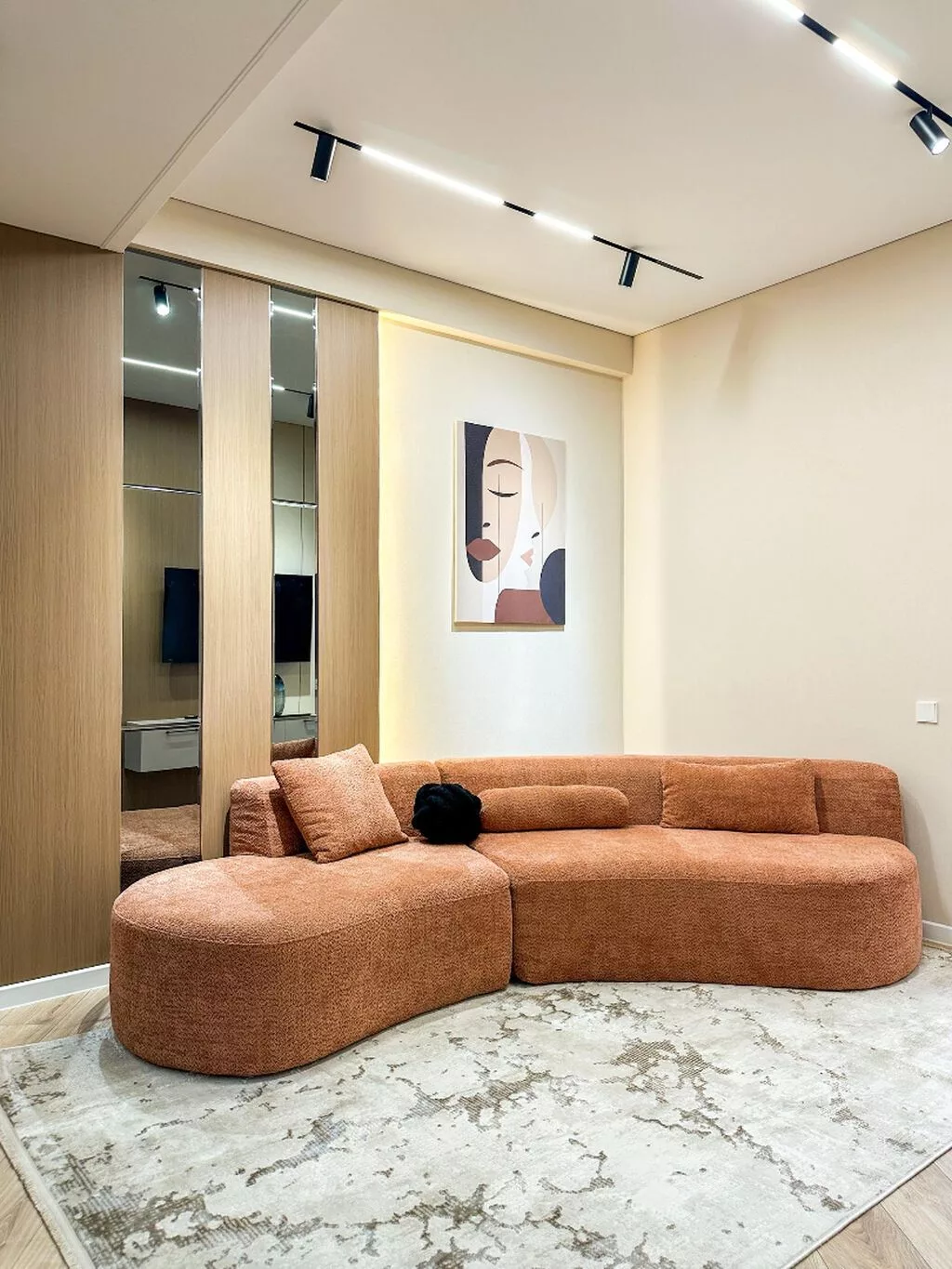 2 комнаты, 53 м², Кок-Жар ж/м Элитка, 6 этаж, Дизайнерский ремонт