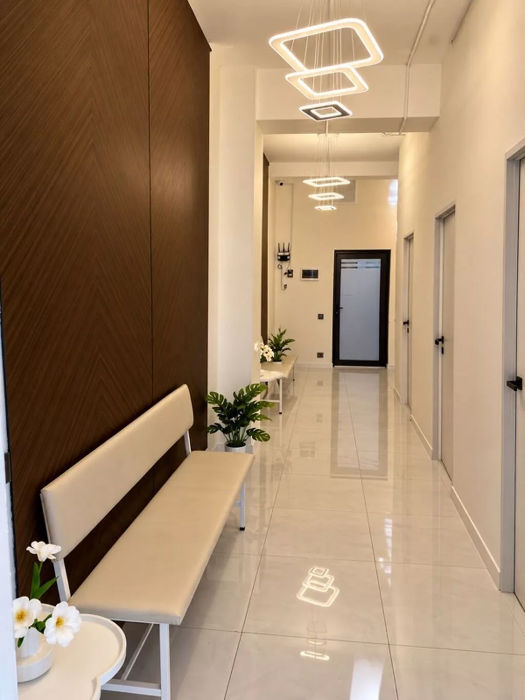 Продажа офисов 82 м², С ремонтом, Бизнес центр, 2 этаж
