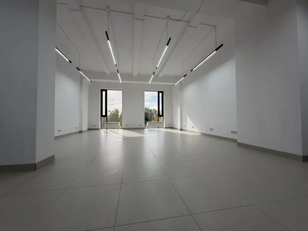 Аренда офисов, 77 м², В бизнес центре, С системой безопасности