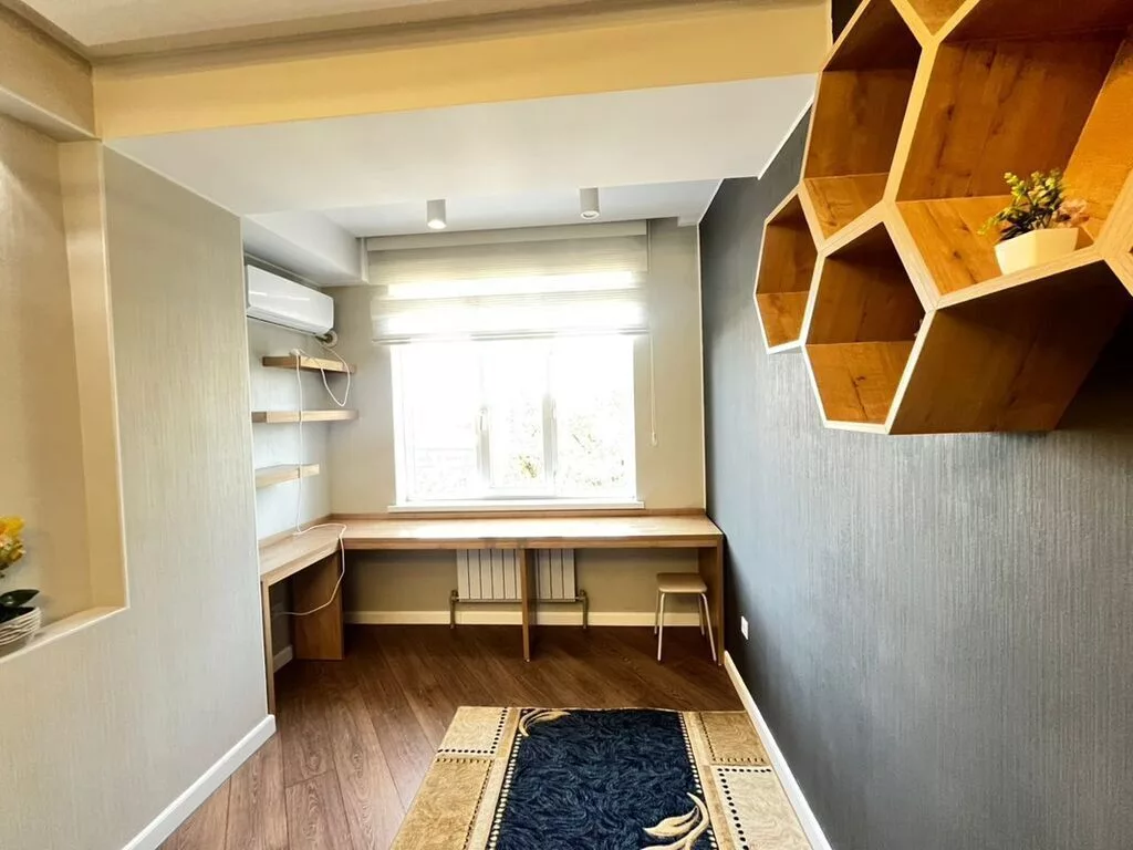 3 комнаты, 109 м², ул. Орозбекова / Жибек Жолу Элитка, 4 этаж, Дизайнерский ремонт
