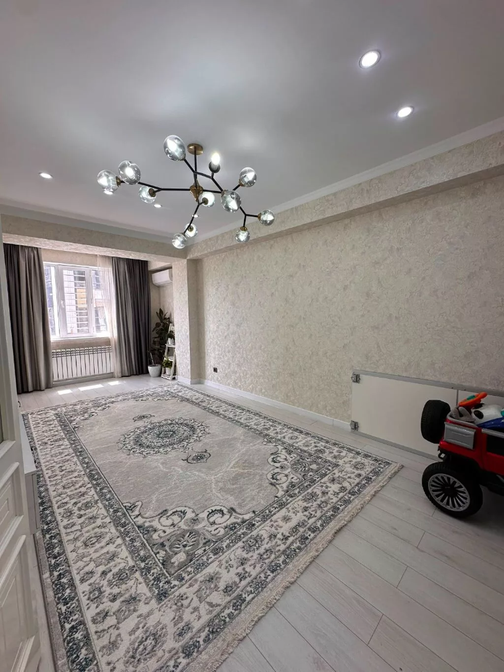 3 комнаты, 80 м², Восток-5 мкр Элитка, 9 этаж