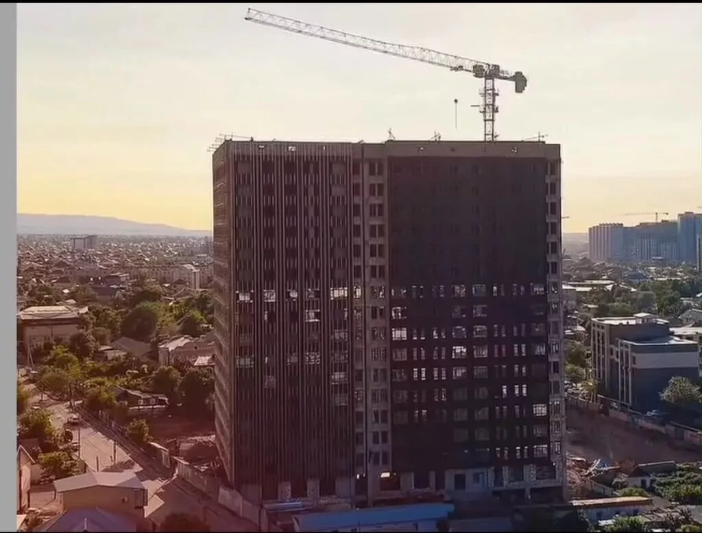 2 комнаты, 80 м², Нижний Джал (Джал-23) Элитка, 2 этаж, ПСО (под самоотделку)