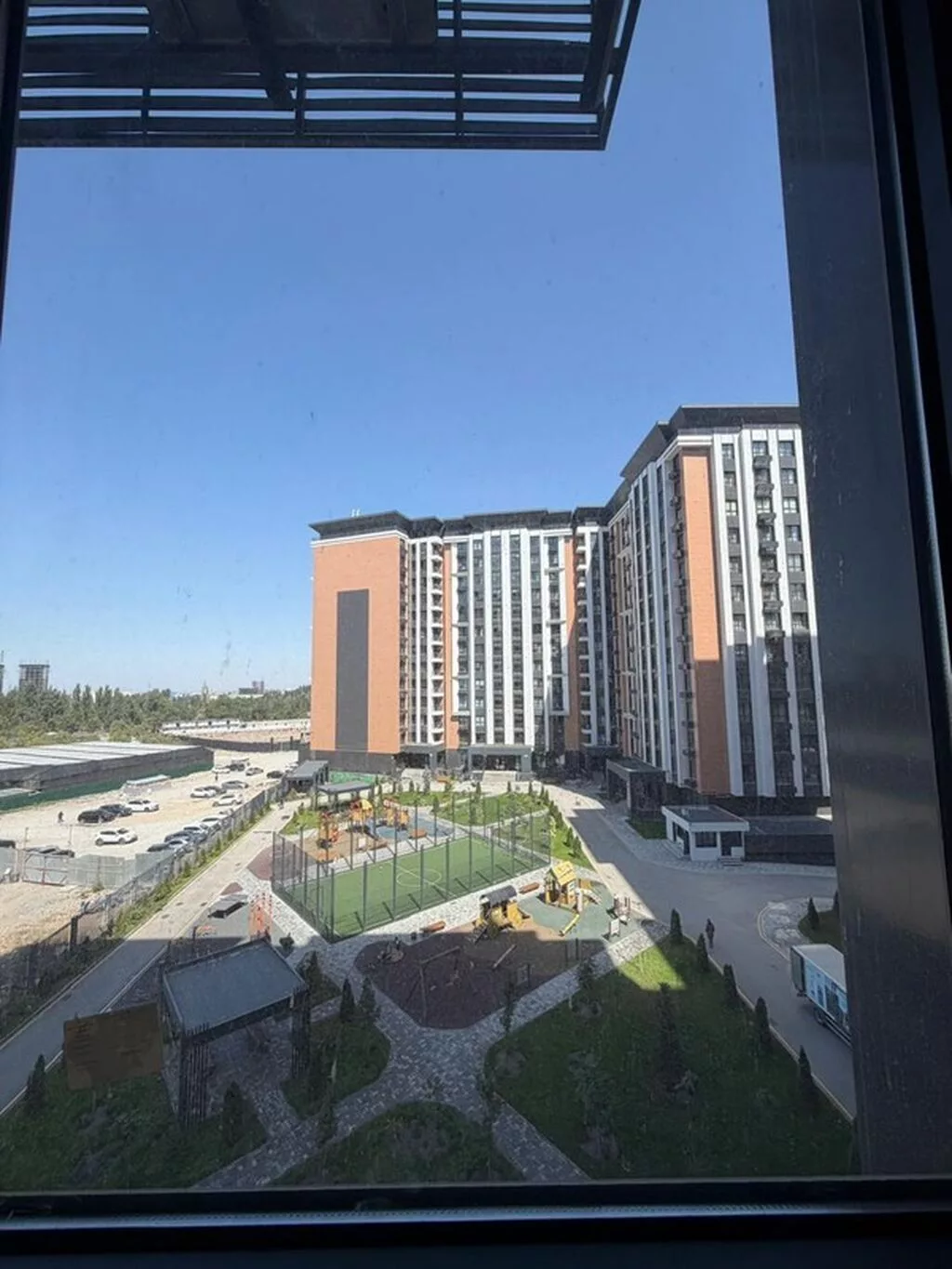 Сдан, Элитка, 2 комнаты, 80 м²