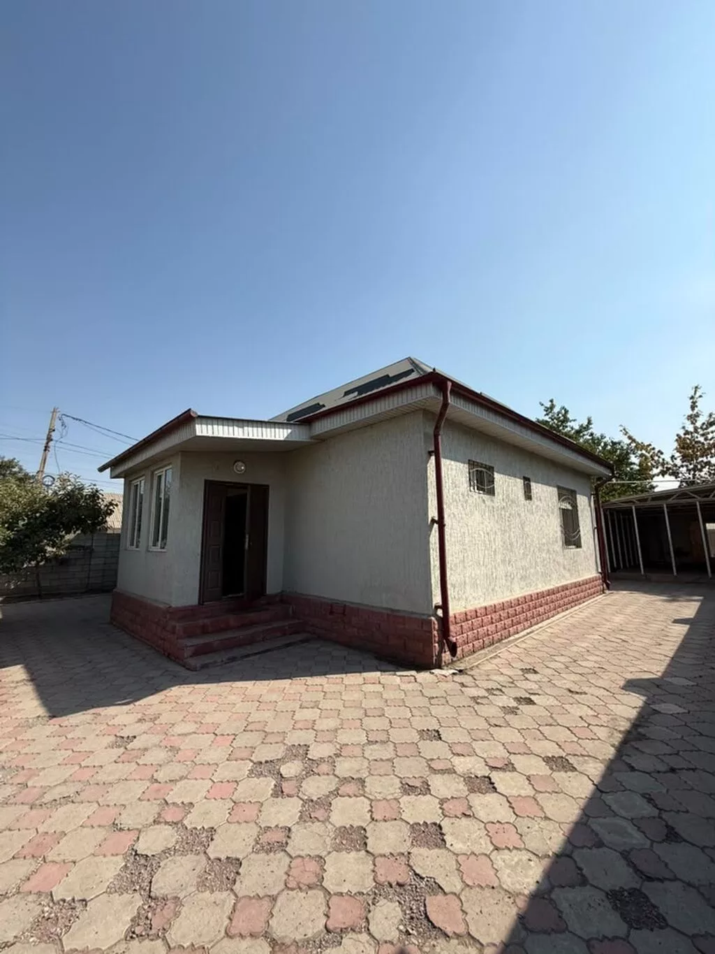 3 комнаты, 95 м², 4 соток, Бишкек, Западный (новый) автовокзал