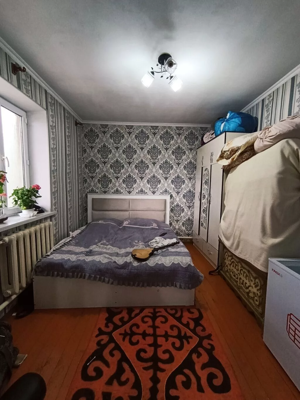 🏡 Срочно продаётся дом в Бишкеке! 📍 ж/м Колмо, недалеко от школы №78