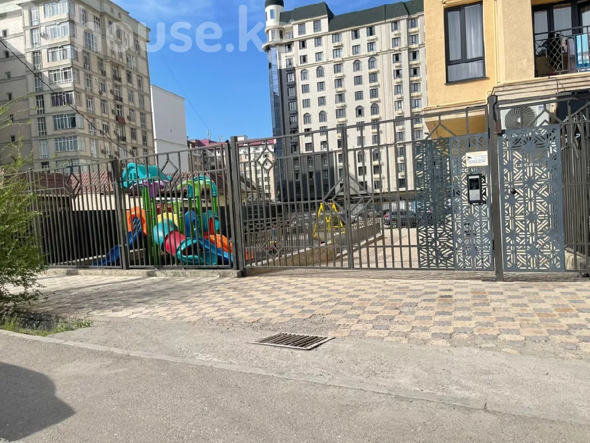 Продажа 2-комн. квартира: город Бишкек, Кок-Жар ж/м — за 8 406 720 ⃀ — MHouse (house.kg)