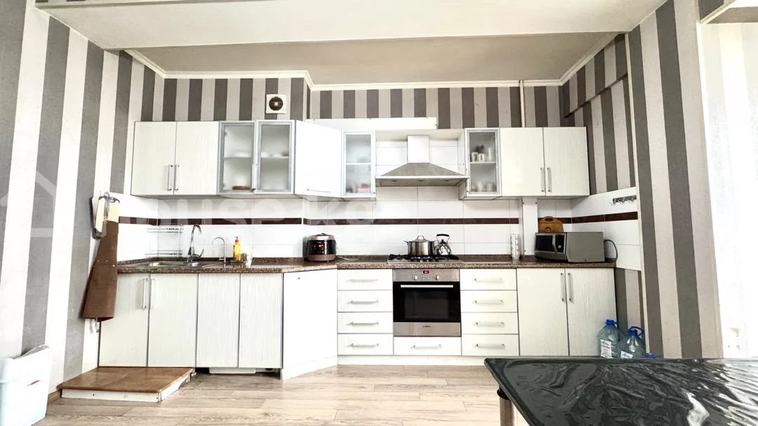 Продажа 4-комн. квартира: город Бишкек, Моссовет — за 24 525 200 ⃀ — MHouse (house.kg)